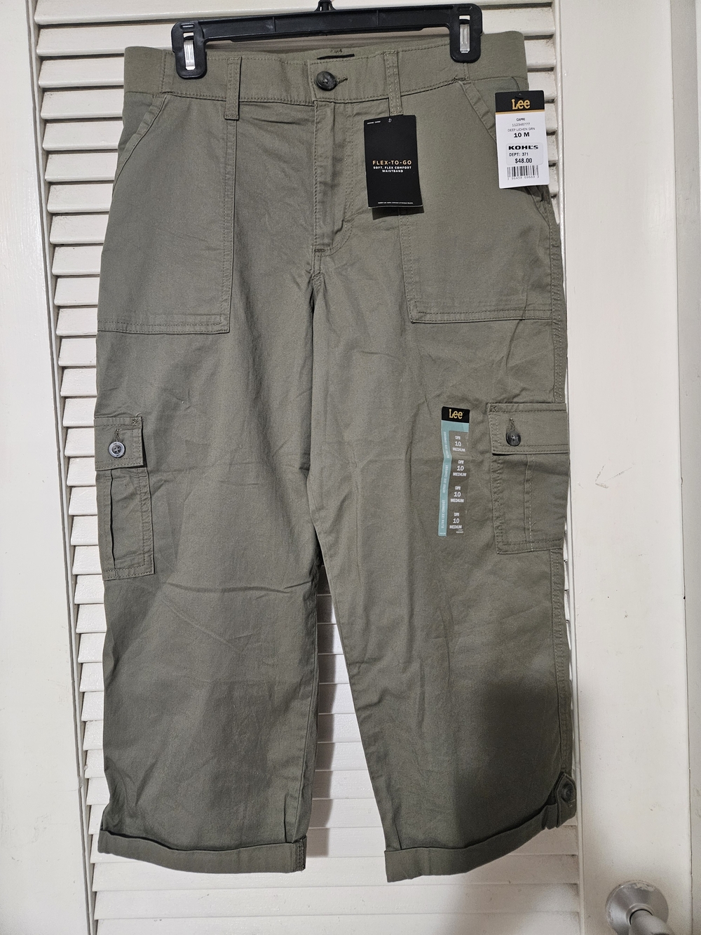 Lee Women's Size 10 M Green Cotton Cargo Capri Pants